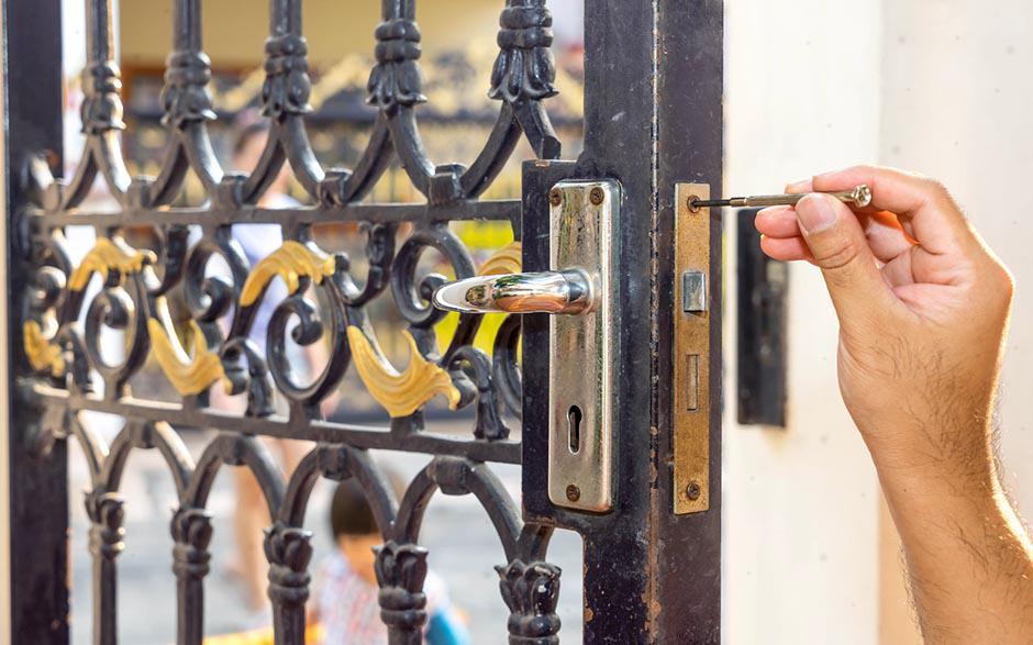 artisan serrurier pas cher La Grande-Paroisse